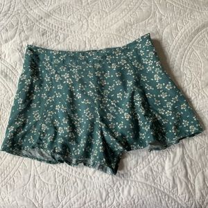 Floral patterned shorts
